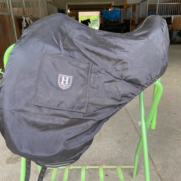 Custom Saddlery Steffen’s Advantage Dressage Saddle 17.5 M - Picture 11 of 16